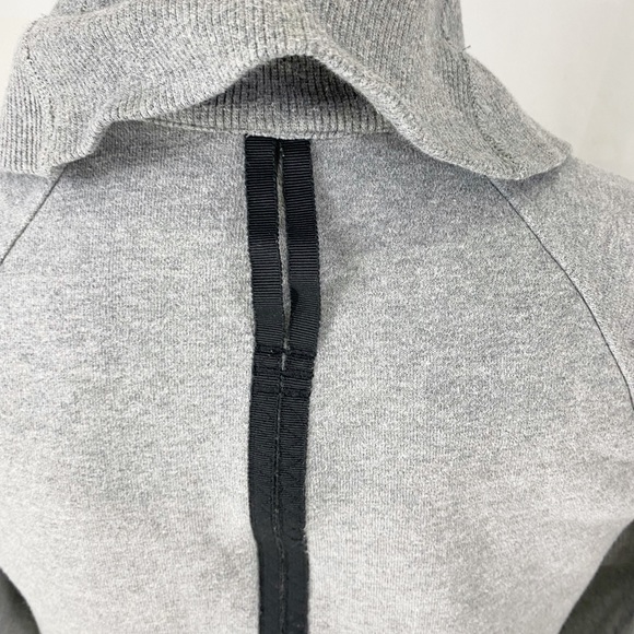 Lululemon Women’s Heather Grey Yin To My Yang Cardigan Fleece Jacket 6 S - Picture 6 of 10